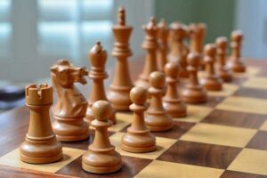 Quân tốt trong cách chơi cờ vua được phép đi 1 hay 2 ô tùy theo người chơi